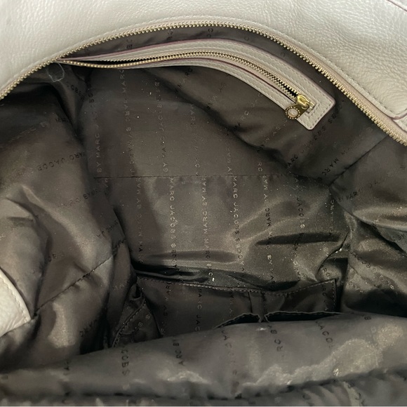 Marc by Marc Jacobs Too Hot To Handle Convertible Bentley - Picture 4 of 9